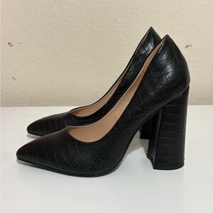 Elegant Black Croc-Embossed Women's Heels